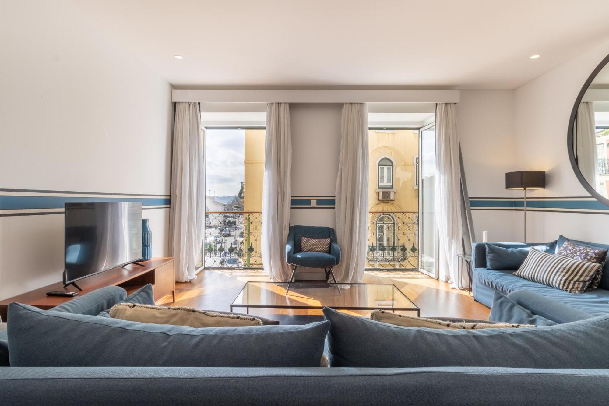 Apartament Modern 3Br, Terrace, Ac/Heating & Self Check-In Lizbona Zewnętrze zdjęcie