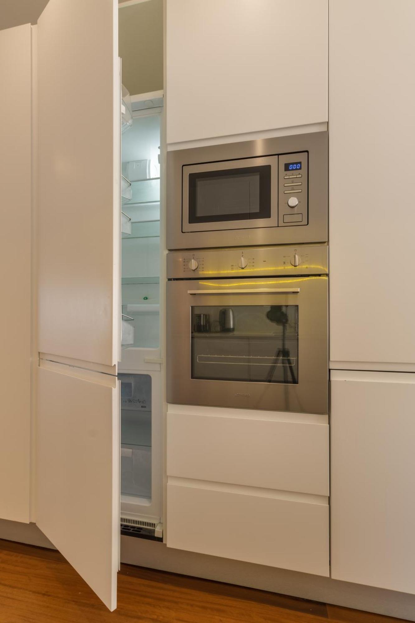 Apartament Modern 3Br, Terrace, Ac/Heating & Self Check-In Lizbona Zewnętrze zdjęcie